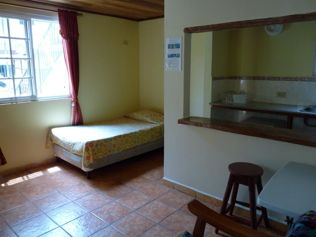 Hotel Posada Isla Chica Bocas del Toro Chambre photo