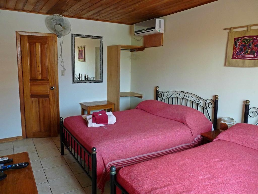 Hotel Posada Isla Chica Bocas del Toro Chambre photo